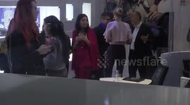 Cara De La Hoyde tries on 500k ring