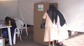 Colombian People votes in congressional elections