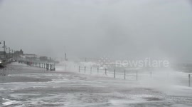 Cornwall on flood alert as strong winds, waves and torrential rain start to hit the coast
