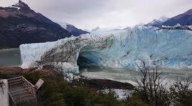 Perito Moreno tunel falling 11.03.2018 09:01