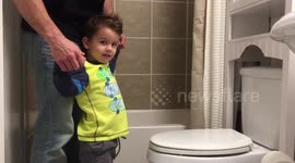 “Parent Hack” how to help toddler use public restrooms