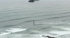 People filmed dangling from a helicopter in Peru