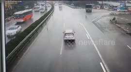 Accidents Between Fire Engines and Passenger Cars
