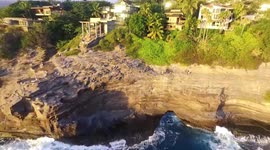 Hawaii Cliff Jumping!
