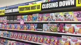 Toys R Us has some amazing discounts in closing down sale
