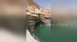 Newsflare Edit - Epic jumping cliff *FAIL*