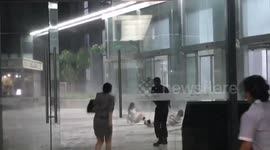 Powerful storm hits southern China