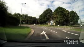 Car collision on Milton Keynes dual carriageway caught on dashcam