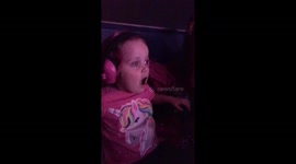 Girls Reaction at Pink Concert