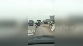 Newsflare Edit - A Truck still tries to run when the wheel is broken