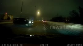 Truck spins and rolls over in Columbus snowstorm on Interstate 270