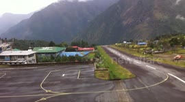 Lukla Airport  | Scary Landing | Bad Weather | Rainy Day | Lukla | Tenzing–Hillary Airport