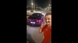 Customised Nissan GTR spits crazy exhaust flames on Qatar street