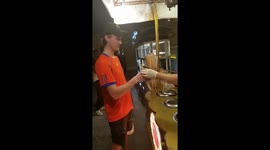 Prankster Qatari ice-cream salesman befuddles British customer