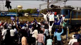Bharat Bandh over SC/ST protection Act LIVE: 4 killed in Madhya Pradesh, 19 injured in Gwalior  A number of Dalit organizations are holding strike across India on Monday.