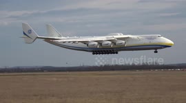 Antonov an-225 Mriya beautiful landing at Leipzig airport - Ан-225 Мрия посадка  4K!