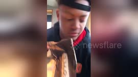 Heartwarming moment teenager clears up after his school's janitor at restaurant