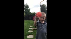 Watch man use incredible skill to throw everyday objects