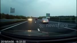 南京  高速公路上逆行七公里 险象环生受严惩
