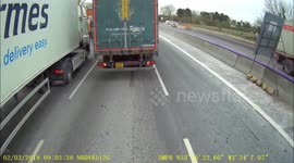 Carlsberg Wagon Loses Trailer on M6 south J19-18 2 Mar 2018