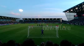 Ryan Giggs scores cheeky penalty