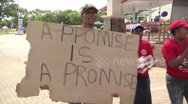 A noisy but peaceful strike - South African style