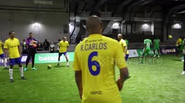 Brazilian legends show off their rondo skills