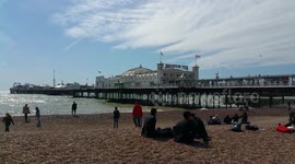 UK Brighton Beach Warm Weather 4k 17/04/2018