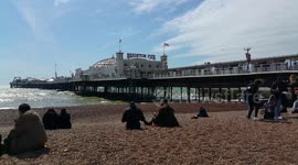 Bring on the heatwave! Brighton beachgoers make most of warm weather