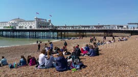 Bring on the heatwave! Brighton beachgoers make most of warm weather