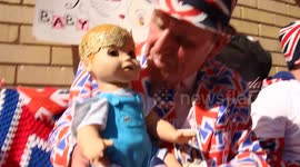 Royal babies arrive at St Mary's Hospital in London Pt3 of 9