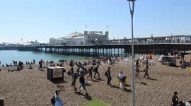 Parts of UK experience hottest April day in almost 70 years