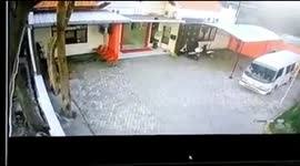 cruel, motorbikes owned by Red Cross Indonesia or PMI city of probolinggo in stolen