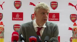 Wenger suggests fan unrest played role in his decision to step down