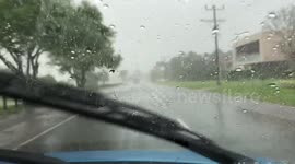 Strong monsoon burst hits Darwin