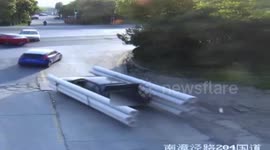 Stingy man overloads his small car with 9 large sewer pipes to avoid delivery fee