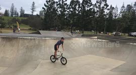 Skate park Bike tricks, Scooter tricks and Skateboard tricks