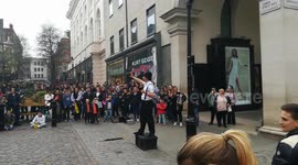 Magician in covent garden
