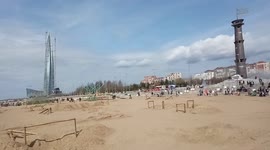 Танк наехал на меня