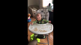 7 month old baby communicating with sign language