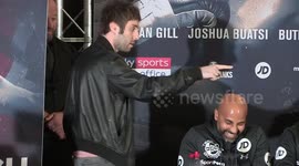Jay from 'Inbetweeners' gatecrashes Haye-Bellew press conference