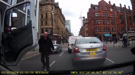 Manchester road rage: Lorry driver gets out of vehicle to confront motorist at Deansgate traffic lights