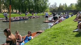 Crowds flock to Cambridge on one of the hottest days of the year