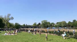 Diana Memorial Fountain bank holiday heatwave 5