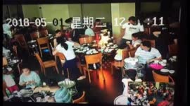 Diners flee restaurant after fireball engulfs table