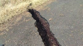 Local residents film still-smoking lava fissures in Hawaii