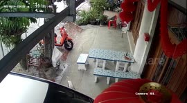 Out-of-control truck crashes into house in Thailand