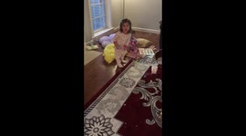 Funny video! OMG babies and rice!
