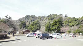 Kameiwa cave with a heart-shaped image with English subtitle