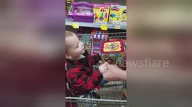 ‘Put it back!’: Jack-in-the-box gives adorable boy an unexpected fright